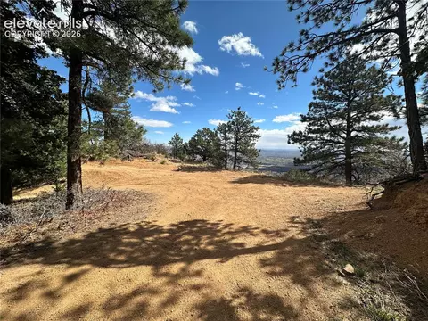 63 Sugar Loaf Rd, Manitou Springs, CO 80829