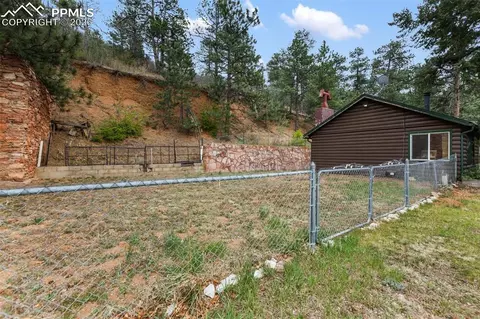 Exterior - 8150 W Highway 24, Cascade, CO 80809 photo 2 of 4