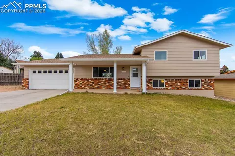 3005 Vickers Dr, Colorado Springs, CO 80918