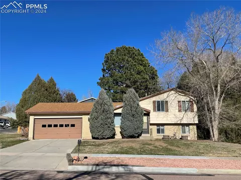 1123 Lehmberg Blvd, Colorado Springs, CO 80915
