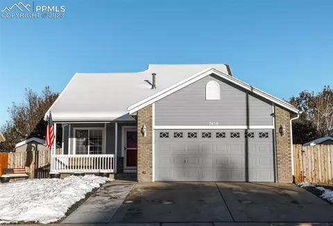 7459 Farmcrest Rd, Colorado Springs, CO 80925