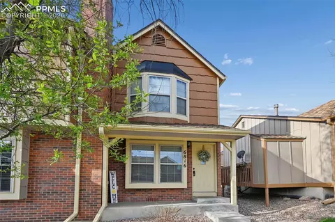 6816 Overland Dr, Colorado Springs, CO 80919