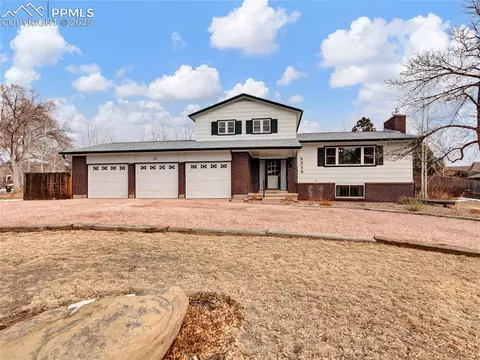 5235 Alta Loma Rd, Colorado Springs, CO 80918