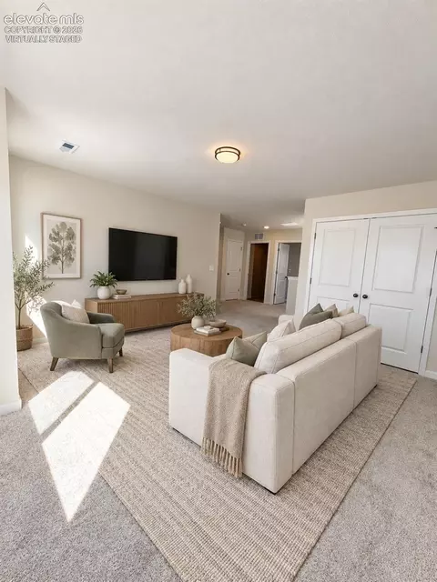 Living - 8253 Lemon Grass Rd, Peyton, CO 80831 photo 9 of 9