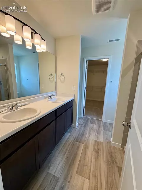 Bath - 8253 Lemon Grass Rd, Peyton, CO 80831 photo 3 of 6