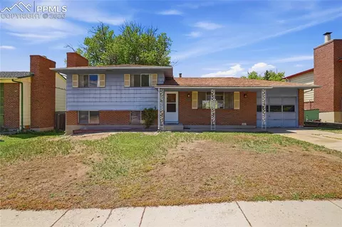 1524 Zaiger Pl, Colorado Springs, CO 80915