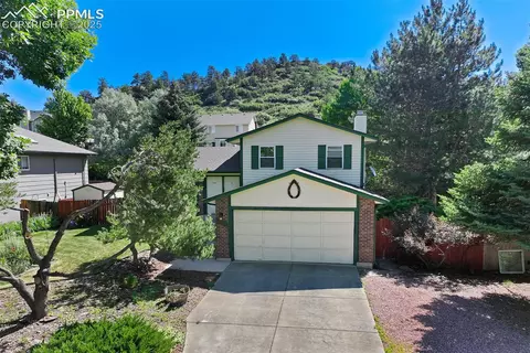 5455 Mule Deer Dr, Colorado Springs, CO 80919