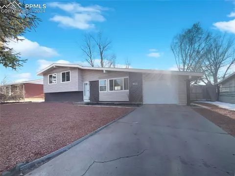 131 Dartmouth St, Colorado Springs, CO 80911