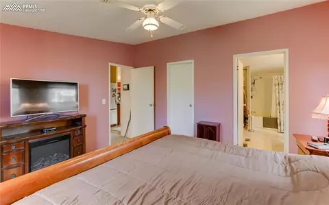 1021 Calcite Dr, Divide, CO 80814 photo 25