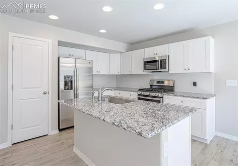 8022 Jayla Trl, Peyton, CO 80831 photo 6