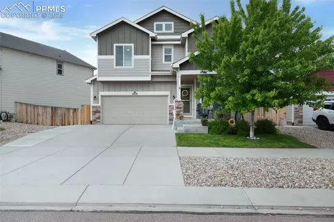 6038 Jorie Rd, Colorado Springs, CO 80927