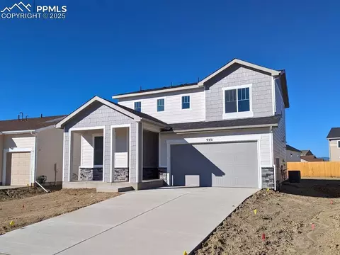 9331 Golden Buffs Dr, Colorado Springs, CO 80925