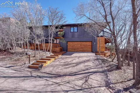 121 Yale Ave, Colorado Springs, CO 80904