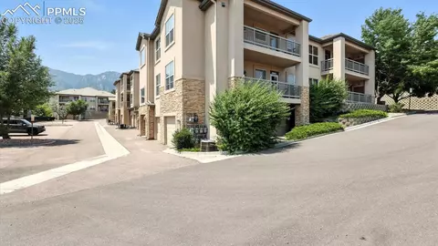 605 Cougar Bluff Pt #210, Colorado Springs, CO 80906