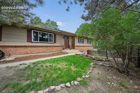 650 Allegheny Dr, Colorado Springs, CO 80919