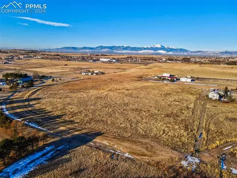 12470 Pinto Pony Rd, Peyton, CO 80831 photo 2