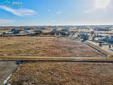 12470 Pinto Pony Rd, Peyton, CO 80831 photo 4