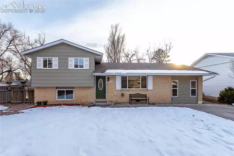 1240 Osgood Rd, Colorado Springs, CO 80915