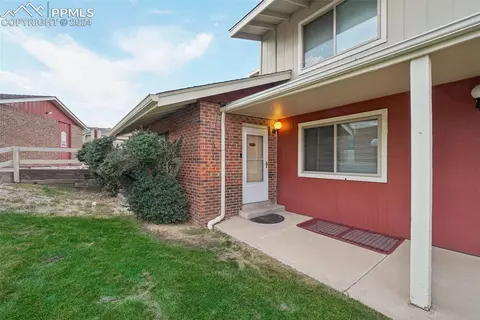 258 W Rockrimmon Blvd #A, Colorado Springs, CO 80919