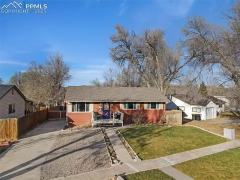 2530 E San Miguel St, Colorado Springs, CO 80909