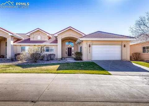 13634 Paradise Villas Grv, Colorado Springs, CO 80921