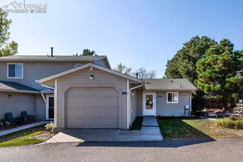 7404 Casa Grande Ct, Colorado Springs, CO 80920