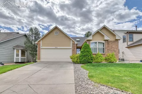 850 Wycliffe Dr, Colorado Springs, CO 80906