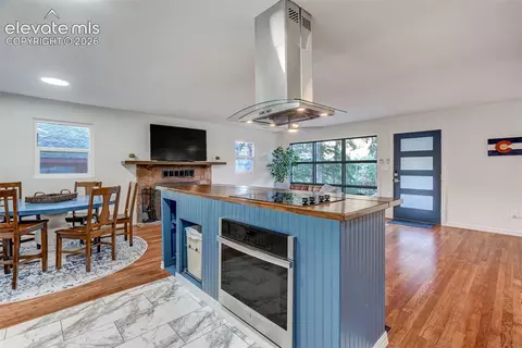 Kitchen - 9955 Mesa Rd, Cascade, CO 80809 photo 6 of 6