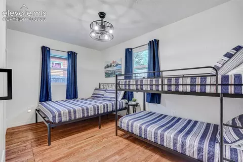 Bedroom - 9955 Mesa Rd, Cascade, CO 80809 photo 1 of 8