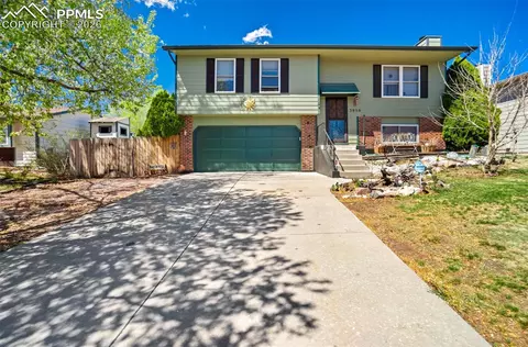 3850 Rosemere St, Colorado Springs, CO 80906