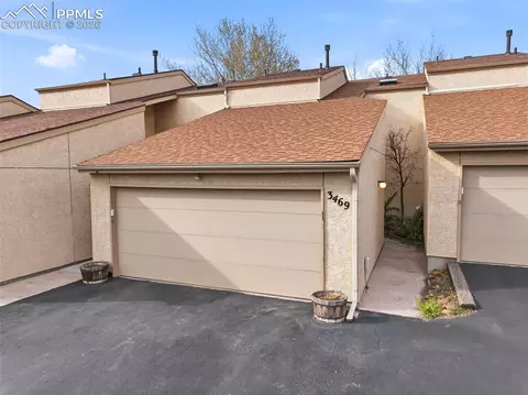 3469 Trenary Ln, Colorado Springs, CO 80918