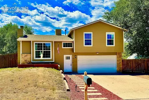 5065 Cita Dr, Colorado Springs, CO 80916