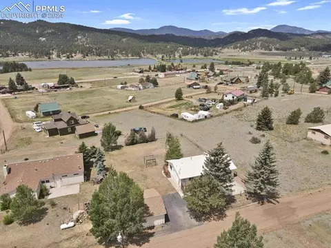 117 Navajo Ave, Lake George, CO 80827