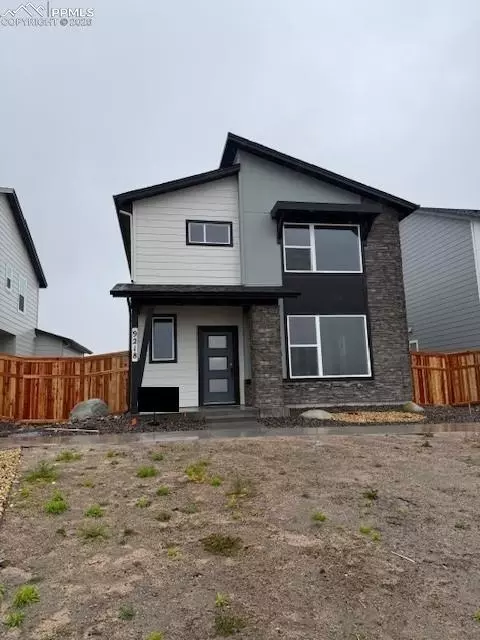 9218 Kurie Mine Ln, Colorado Springs, CO 80908