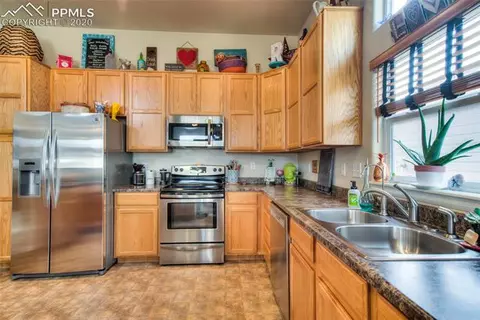 13110 Devils Thumb Pl, Peyton, CO 80831 photo 6