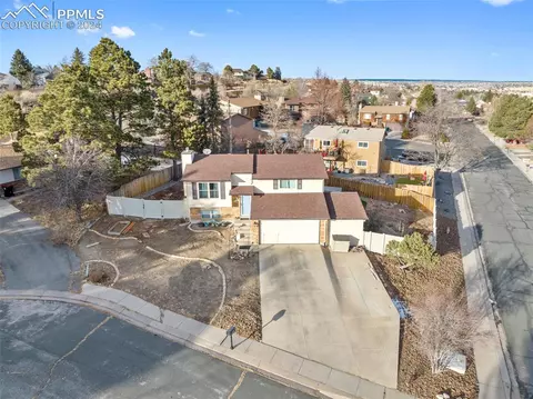 5438 Alteza Dr, Colorado Springs, CO 80917