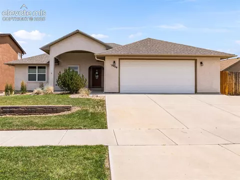 3324 Lions Pride Ln, Pueblo, CO 81005