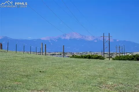 3975 Feather Ridge Dr, Peyton, CO 80831 photo 2