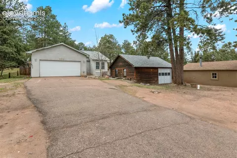 404 N West St, Woodland Park, CO 80863