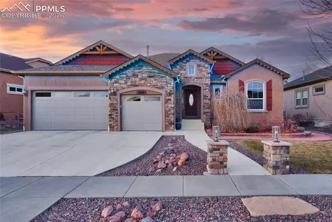 1112 Spectrum Loop, Colorado Springs, CO 80921