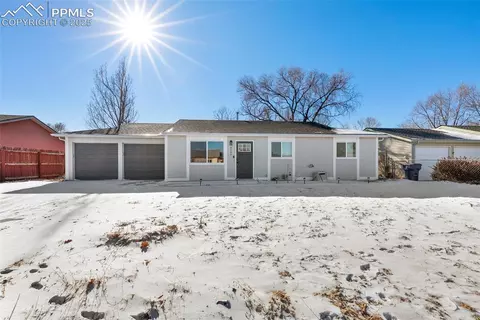 4509 Eastcrest Cir, Colorado Springs, CO 80916