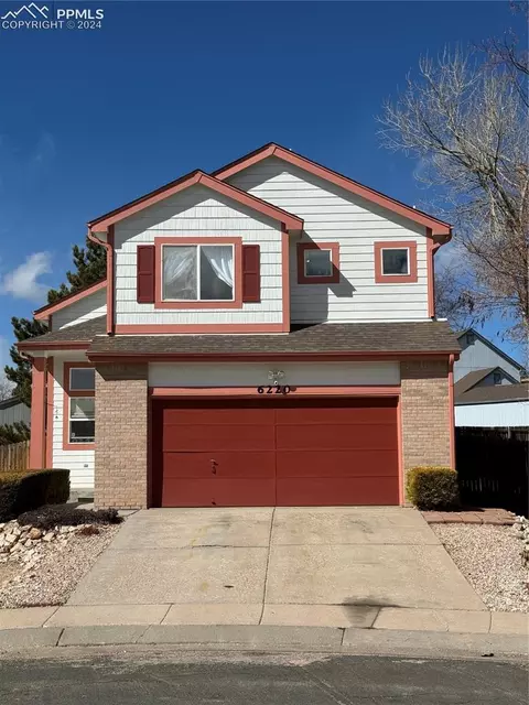6220 Dazzling Ct, Colorado Springs, CO 80922