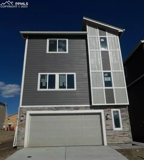 2941 Magic Carpet Loop, Colorado Springs, CO 80916