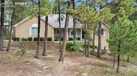 1057 Golden Pine Ln, Monument, CO 80132