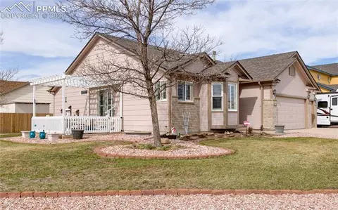 8072 Linderman Rd, Peyton, CO 80831 photo 2