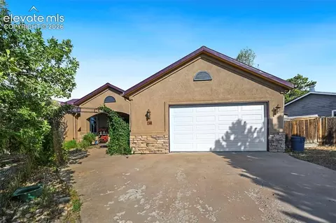 746 Westward Ln, Palmer Lake, CO 80133