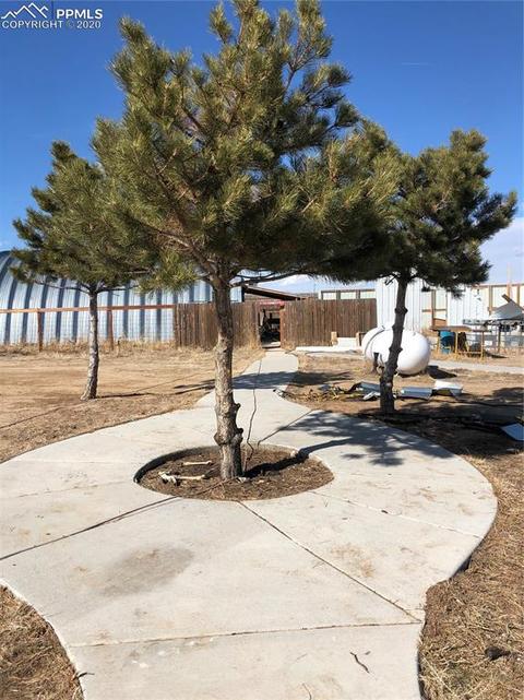 355 Weissenfluh Rd, Yoder, CO 80864 photo 2