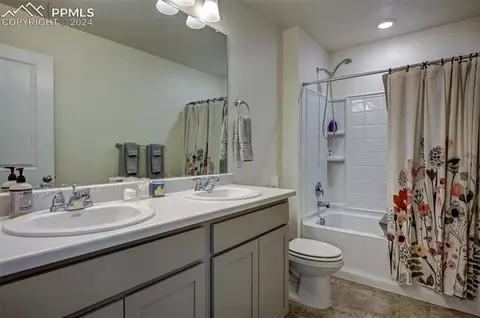 45780 Silverdrop Ave, Bennett, CO 80102 photo 34