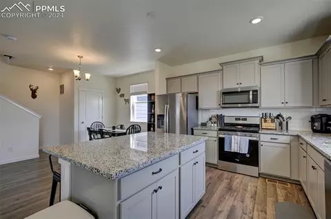 45780 Silverdrop Ave, Bennett, CO 80102 photo 16