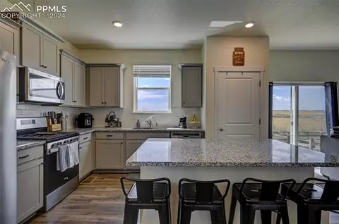 45780 Silverdrop Ave, Bennett, CO 80102 photo 14